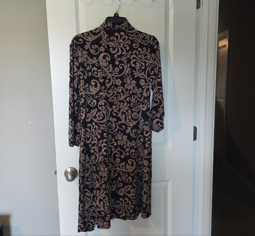 connected apparel Black Dress with Beige Floral-Patterned Duster - Picture 14 of 15
